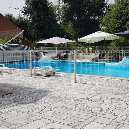 Le Cabassou Du Medoc Vendégház