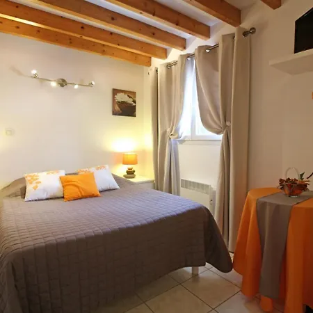 Le Cabassou Du Medoc 3* Bégadan