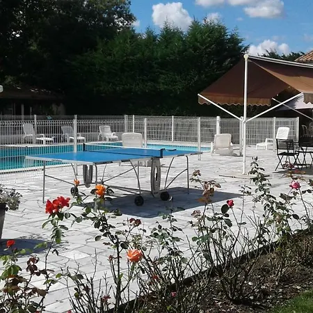 Le Cabassou Du Medoc Guest house
