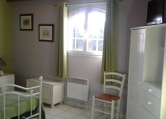 Le Cabassou Du Medoc 3*